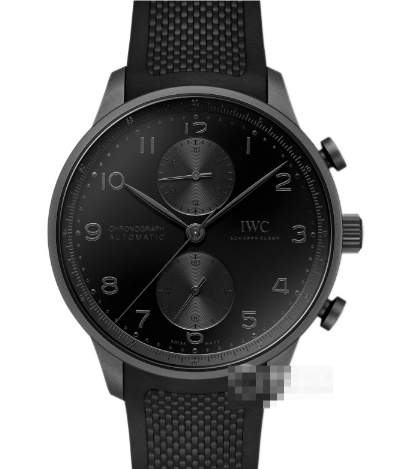 IWCポルトギーザーIW371631、セラタニウムという選択